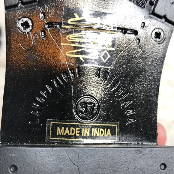 🌸NEW🌸 BARNEYS NEW YORK Black Leather Combat Boots - Picture 7 of 8